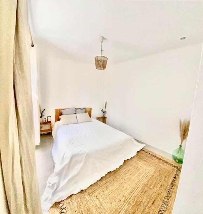Maison Avec Jardin Et 3 Petits Chats , Proche Du Chateau Lacoste Le Puy-Sainte-Réparade Екстериор снимка